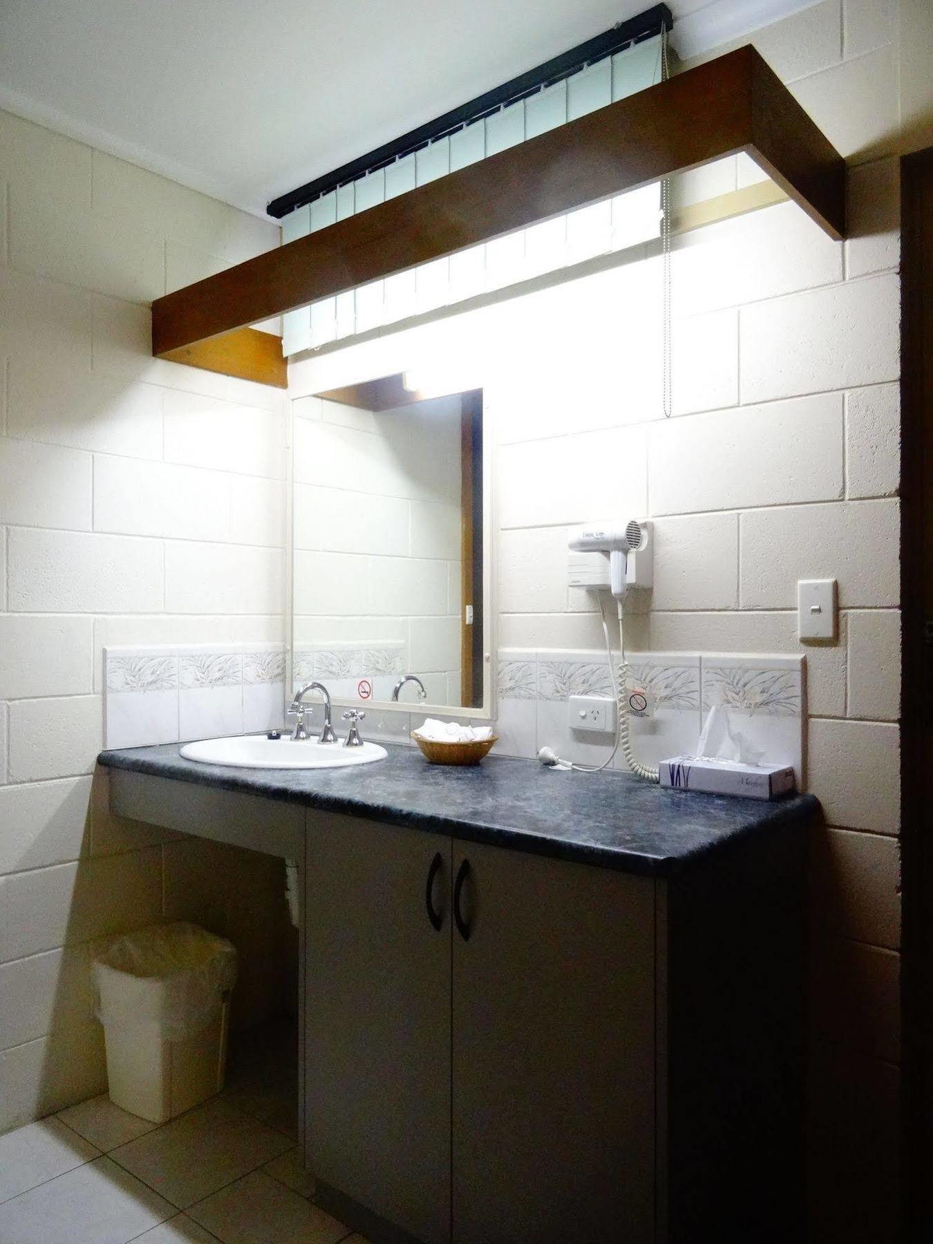 Coal Creek Motel Korumburra Extérieur photo