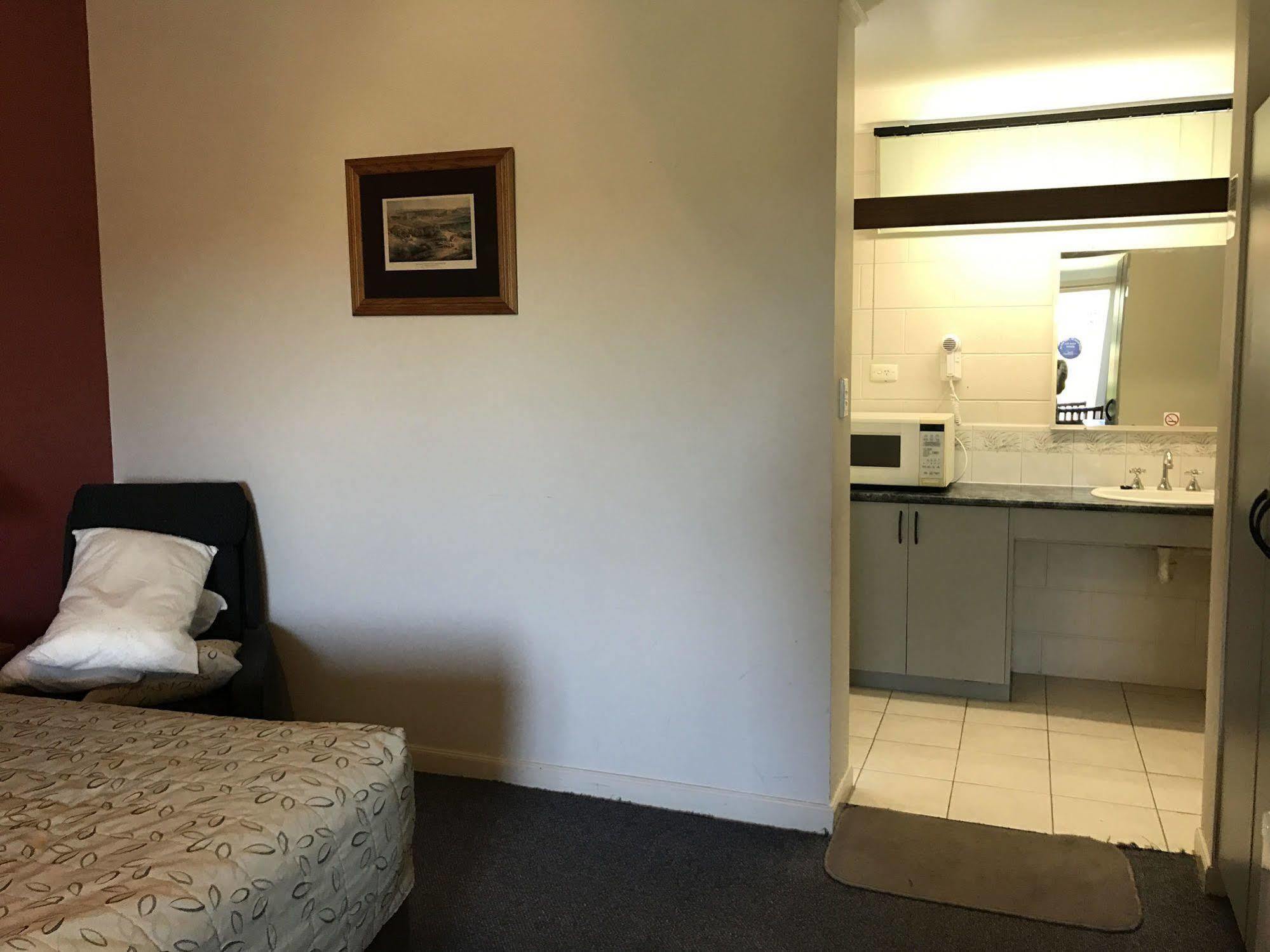 Coal Creek Motel Korumburra Extérieur photo